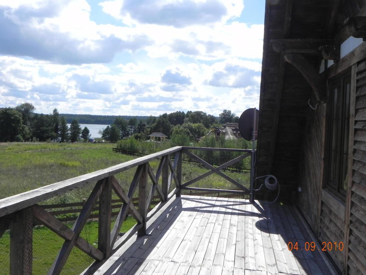 Dom Nad Jeziorem Lakorz Exterior foto